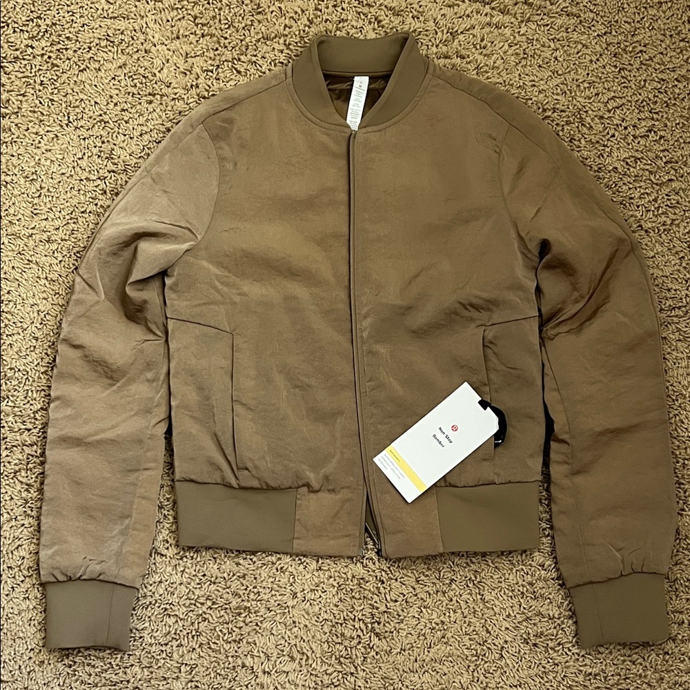 lululemon athletica Tan Gold Non-Stop Bomber Jacket Size 4